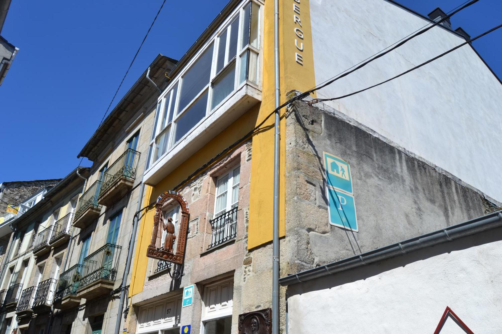 Albergue Internacional Hostel Sarria Ngoại thất bức ảnh